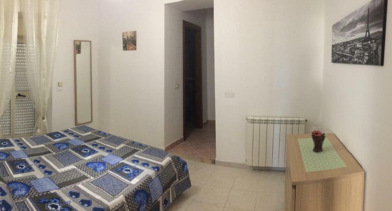 Casa Vacanze Il Gelsomino Patti Exteriör bild
