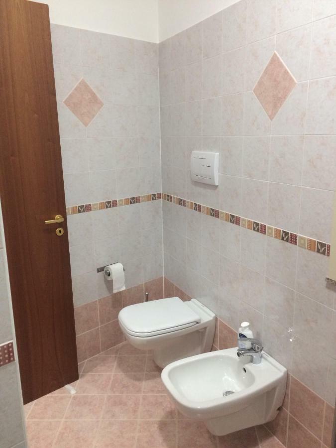 Casa Vacanze Il Gelsomino Patti Exteriör bild
